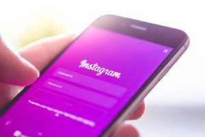 New Instagram search bar takes stalking to the next level
